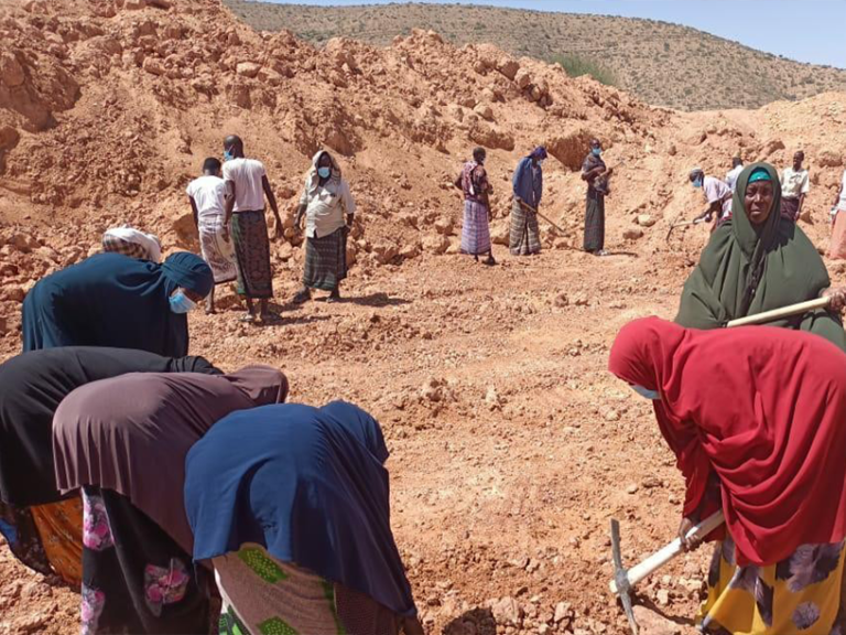 Strengthening Community Resilience Through Cash-Based Transfers and Food Assistance: AAP and WFP’s 2021 Relief Project in Caluula District, Puntland